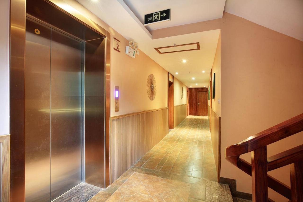 Blue Sky Hotel يانغتشو المظهر الخارجي الصورة